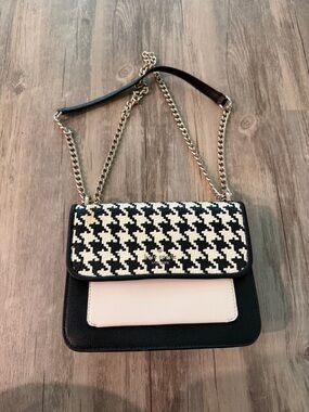 Kate Spade Houndstooth Chain Shoulder Bag- MATCHING WALLET LISTED SEPARATELY